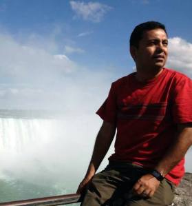 945695_563211230401818_254148288_n